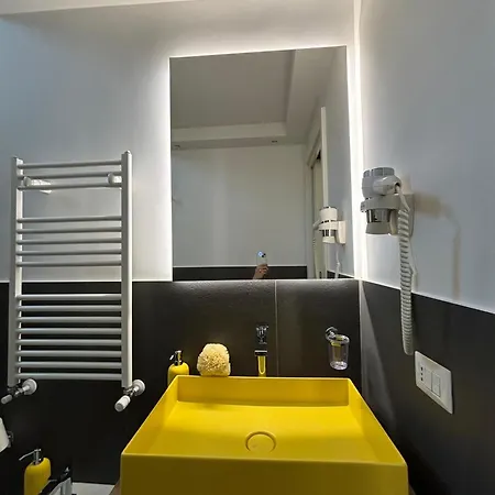 公寓 Le Dimore Dell'artista 那不勒斯